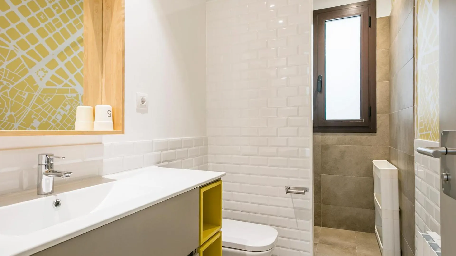 Ola Living Balmes Apartment Barcelona