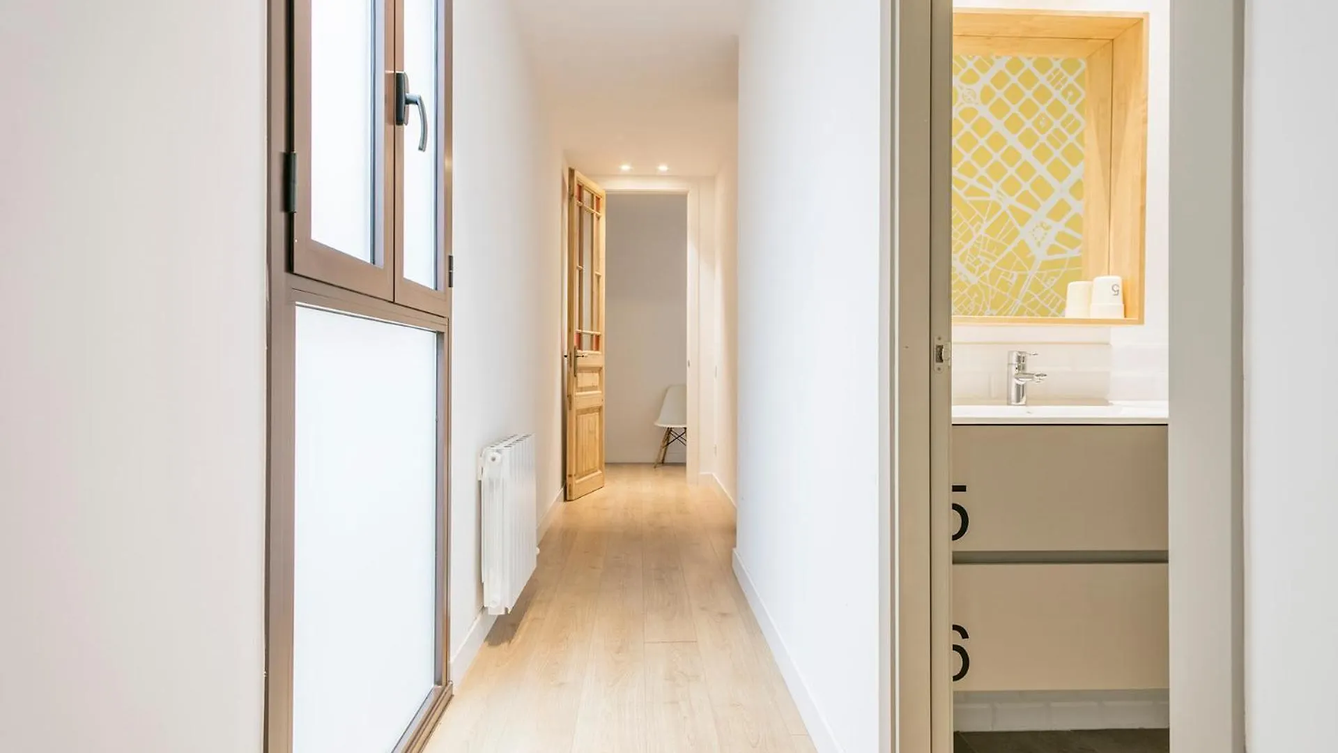 Ola Living Balmes Apartment Barcelona