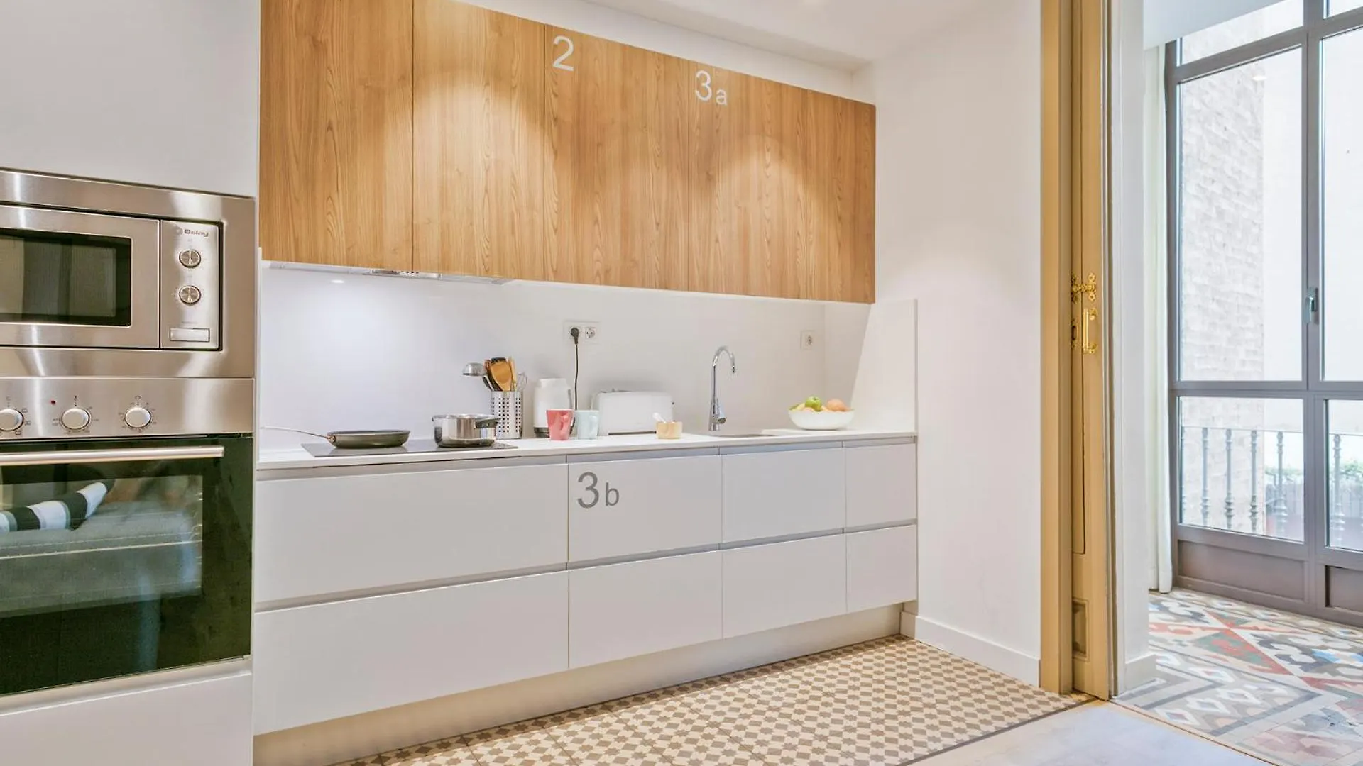 Ola Living Balmes Apartment Barcelona Spain
