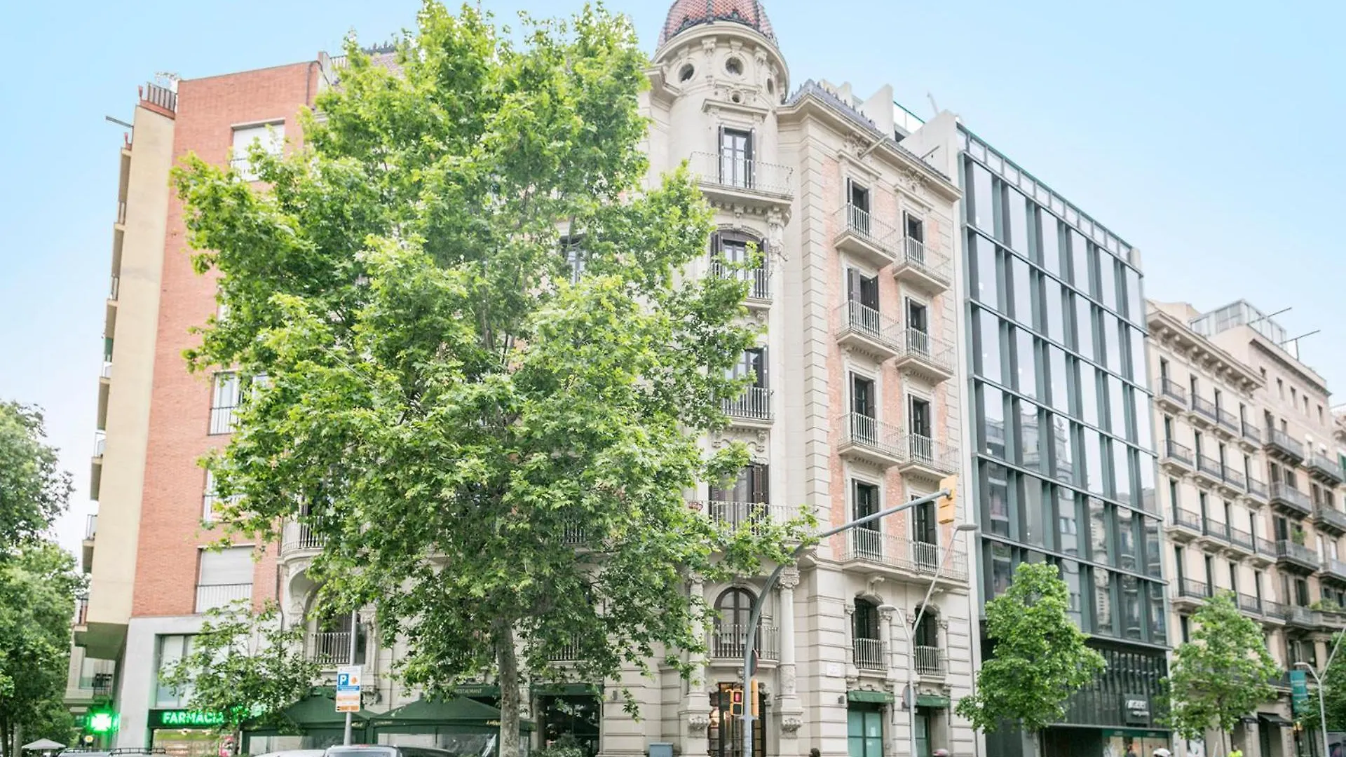 Ola Living Balmes Apartment Barcelona Spain