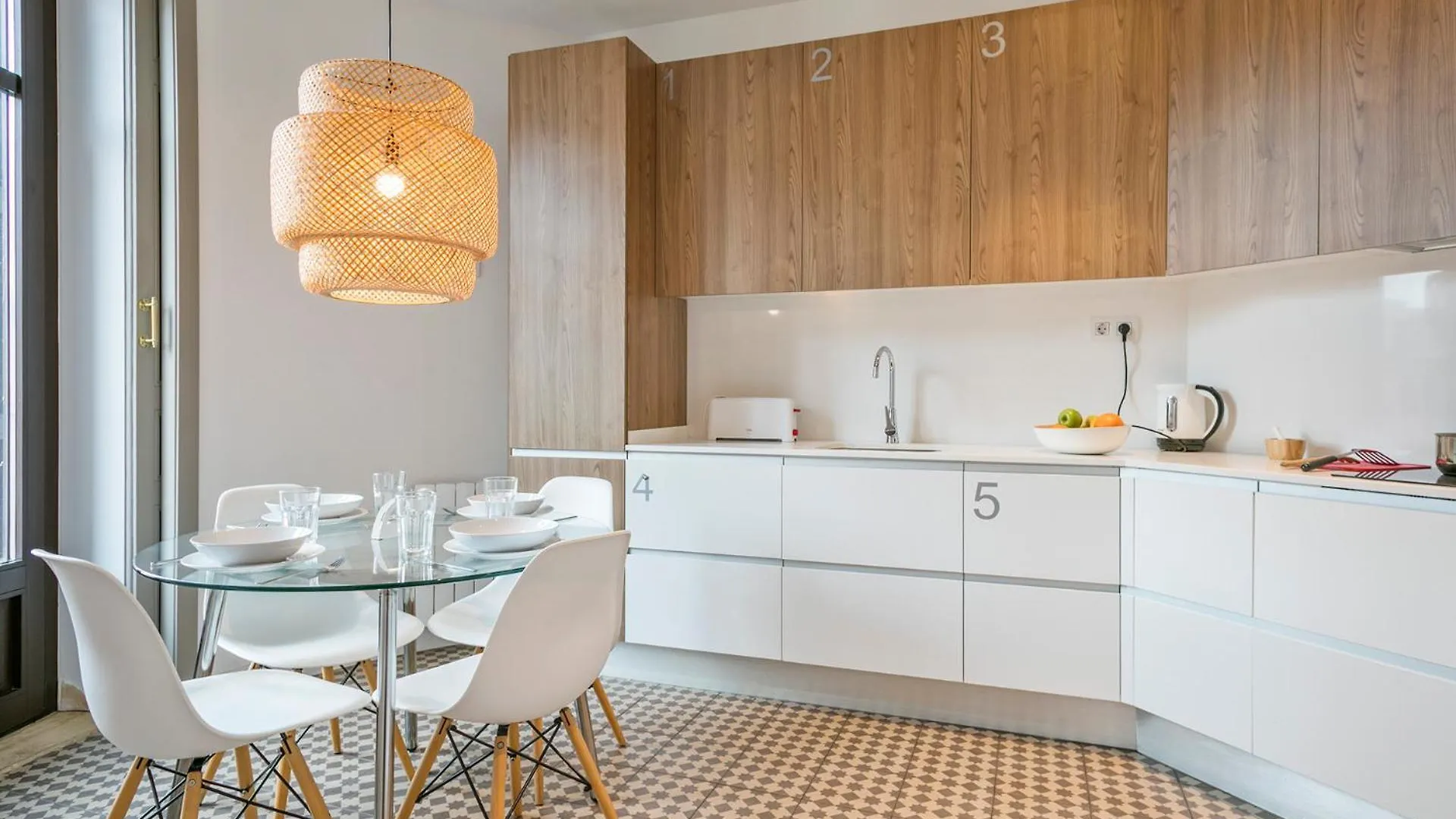 Ola Living Balmes Apartment Barcelona 0*,
